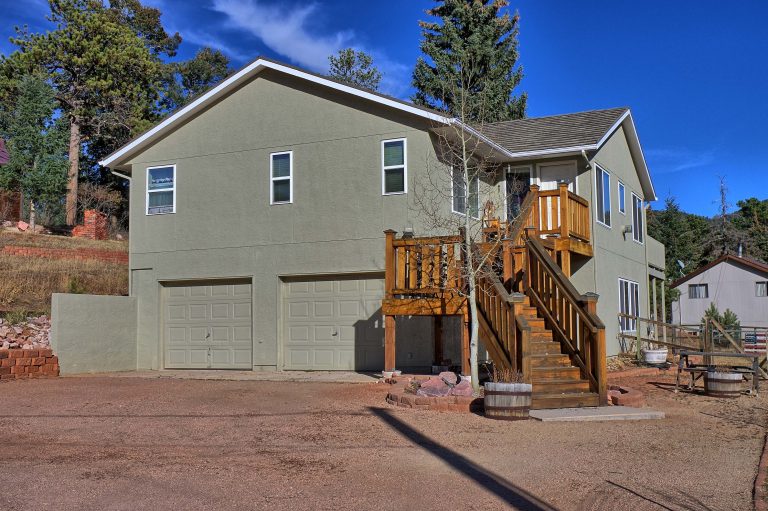 example of home style in woodland park in Colorado Springs