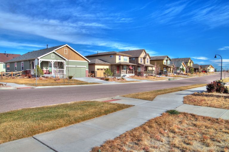 craftsman style homes in a neighborhood along the powers corridor in Colorado Springs